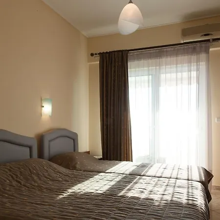 Guest house Evoikos & *