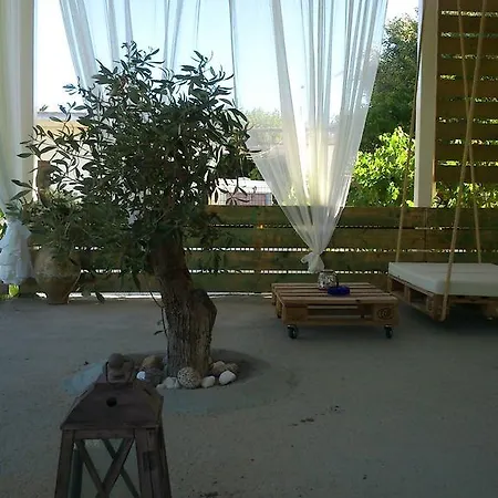 Guest house Evoikos & *