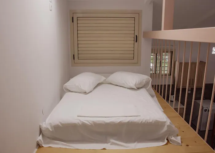 Guest house Evoikos & 4*