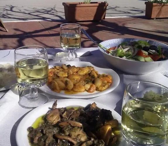 Evoikos & Guest house